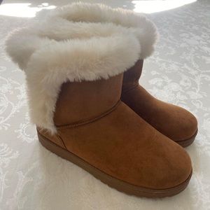 SO Brown Boots Size 9